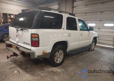 2004 Chevrolet Tahoe Z71 z USA, uszkodzony, nr VIN 1GNEK13T14R297834